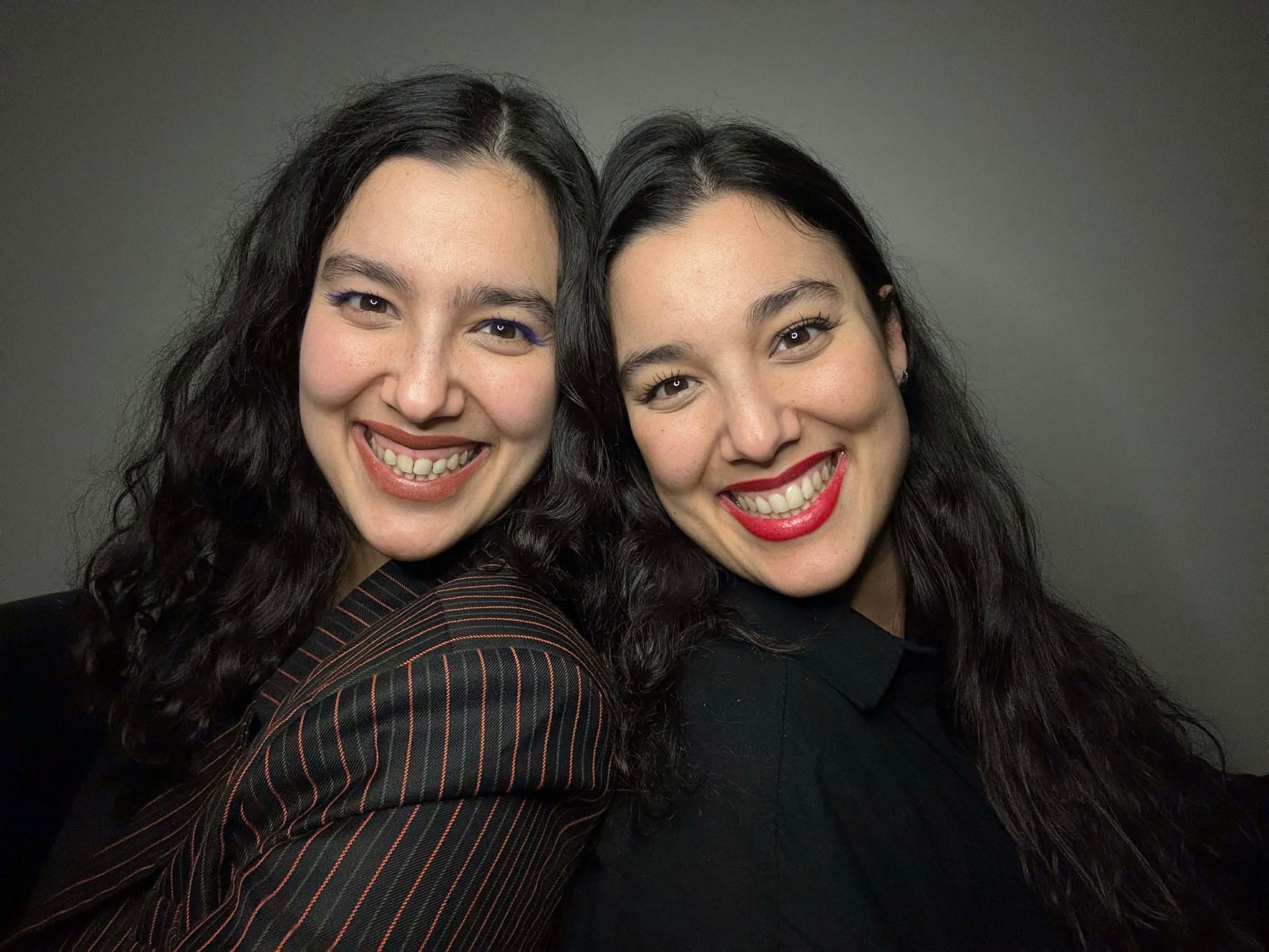 Bild på Amina och Jamila Ouahid